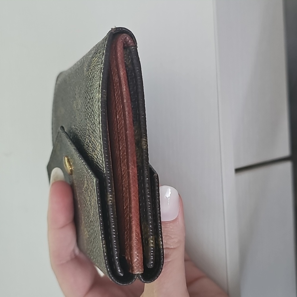Louis Vuitton Brown Monogram Compact Wallet - Picture 12 of 13